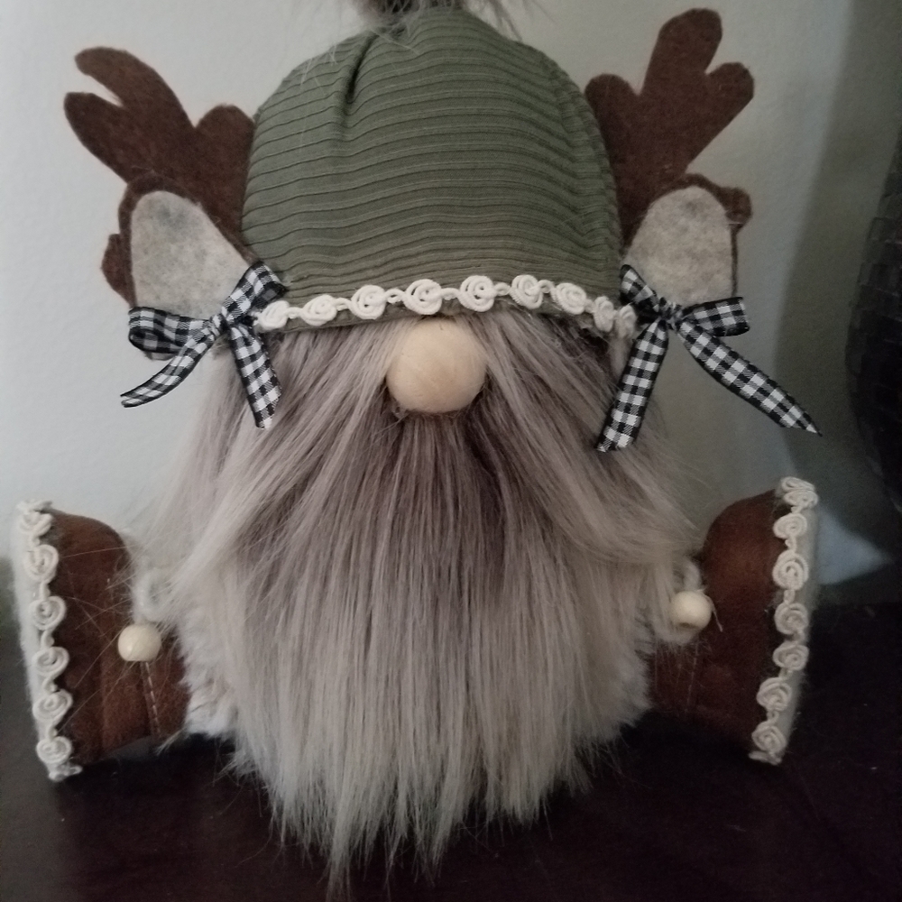 Super cute Reindere Gnome